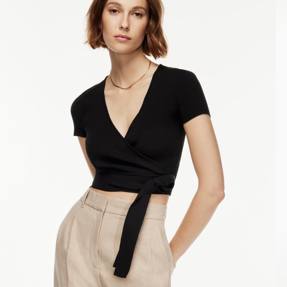 Aritzia black ribbed cotton cropped black top with waist wrap around bow detail